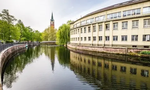 Schwimmbadreinigung in Pforzheim